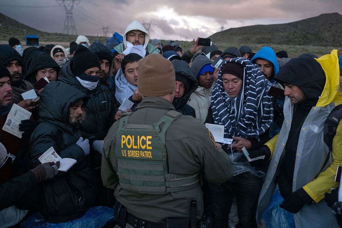 Estados Unidos: de lo que gana, cada inmigrante vuelca el 82% en la economía local