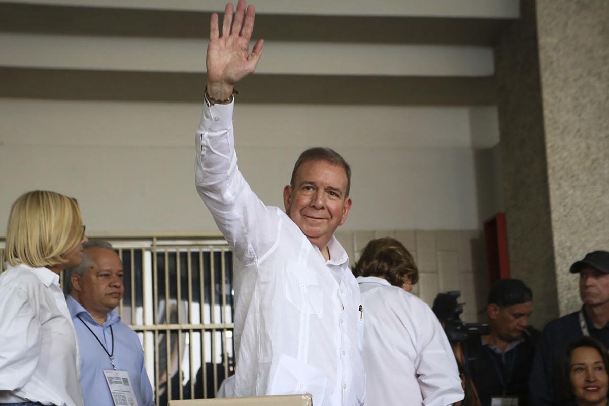 Cruces entre Venezuela y España tras la llegada del ex candidato opositor Edmundo González