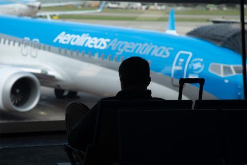 El Gobierno defendió en Diputados el proyecto de privatización de Aerolíneas Argentinas