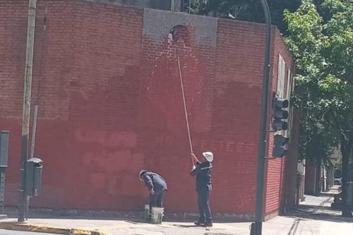 Quién mandó a tapar el mural de Perón: la duda de vecinos y artistas de Caballito que aún no tiene respuesta