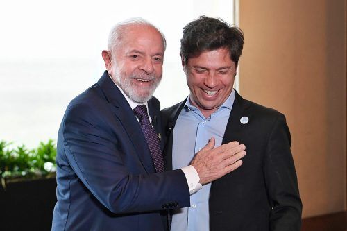 Kicillof en México: asunción de Sheinbaum, foto con Lula y críticas por la ausencia de Milei