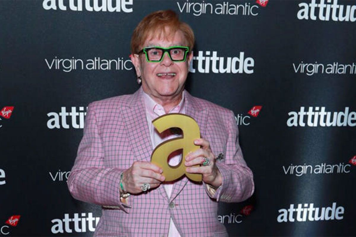 Elton John recibió un premio y aprovechó para dejar otra vez mal parado a Elon Musk