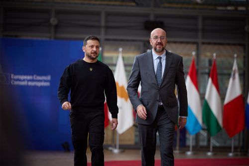 Zelenski con el presidente del Consejo Europeo, Charles Michel