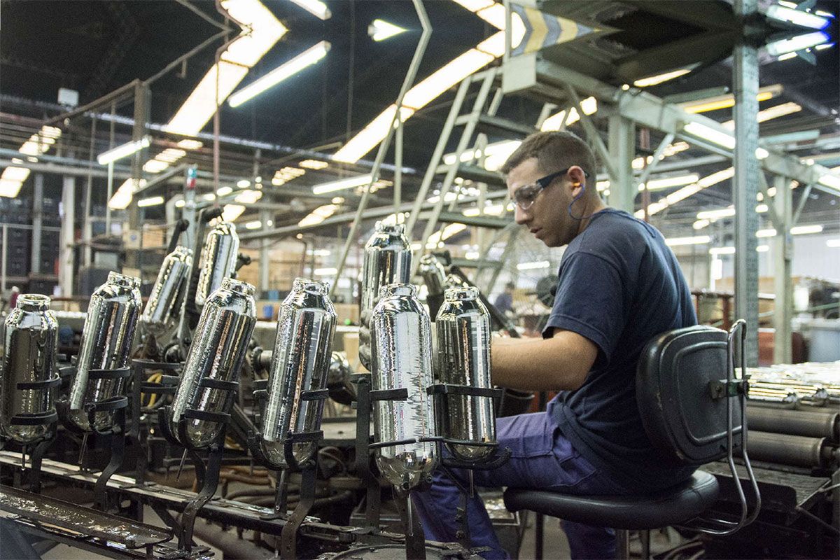 La participación de los salarios sobre el PBI cayó por séptimo trimestre consecutivo