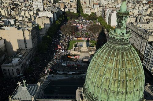 La oposición se prepara en Diputados para voltear el veto de Milei