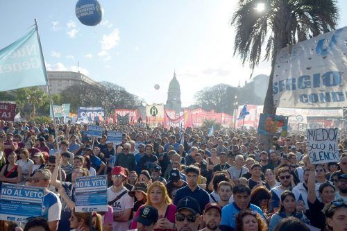 Las fuerzas del aula: un millón de personas contra el veto de Milei