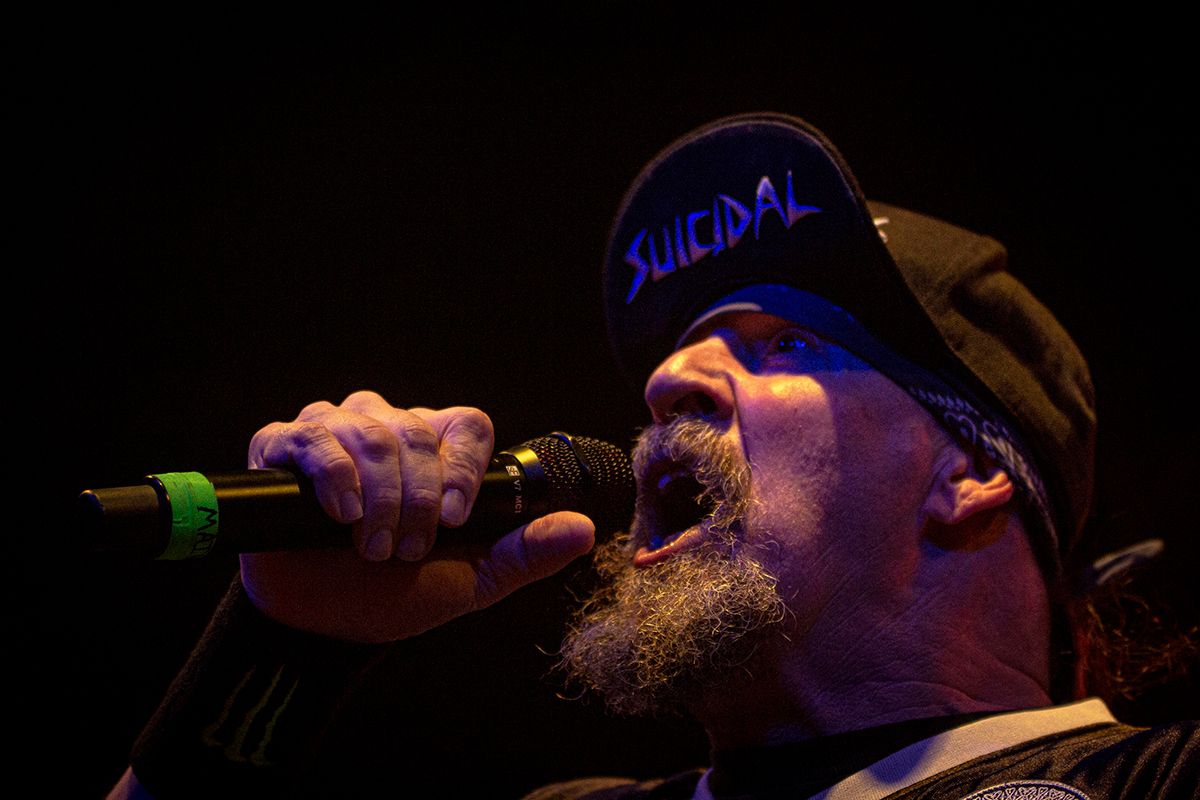 Luz, cámara, pogo: Suicidal Tendencies y su fiesta vieja escuela en el Teatro de Flores