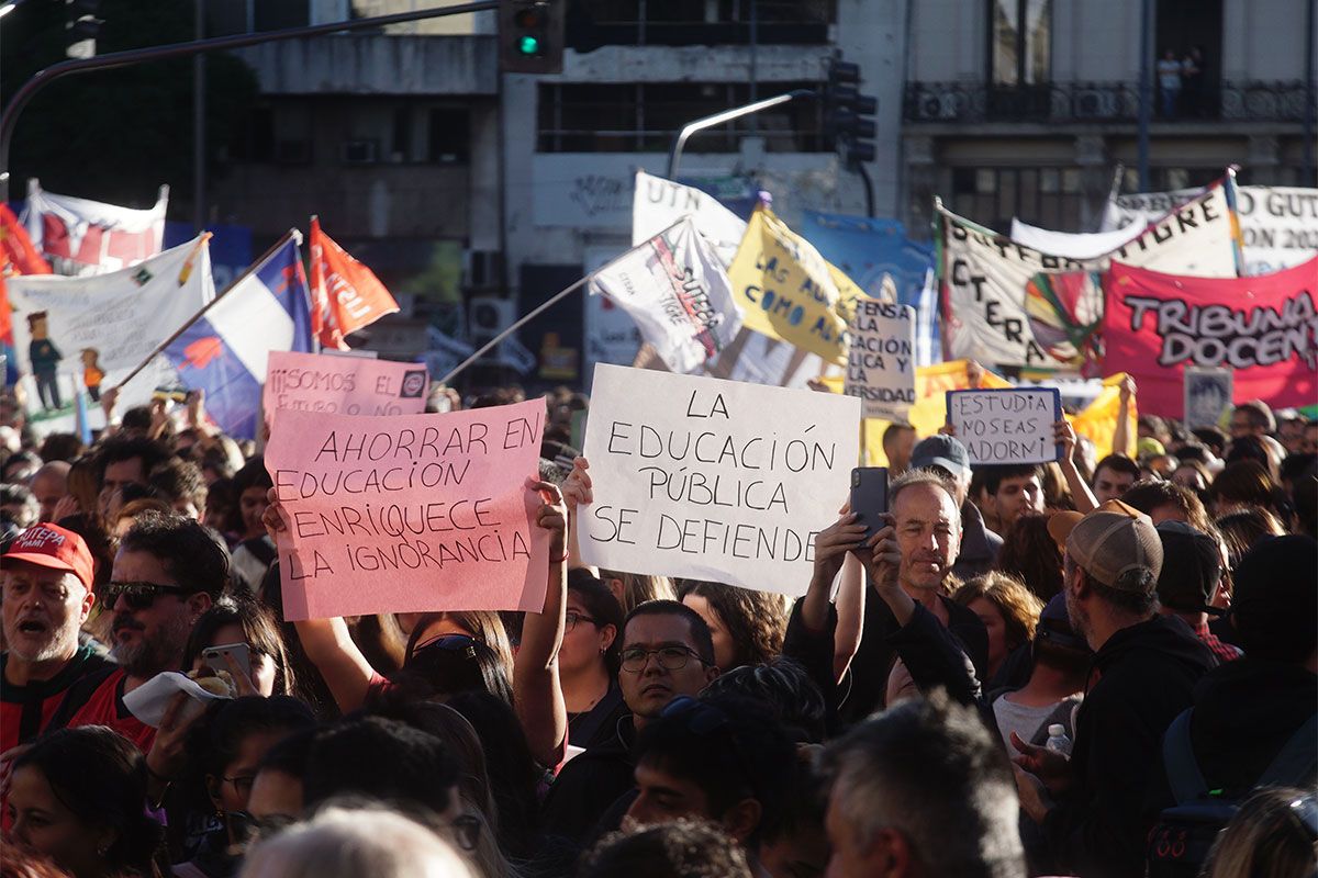 Antonio Roselló: «Es el peor ajuste del salario universitario de la historia»