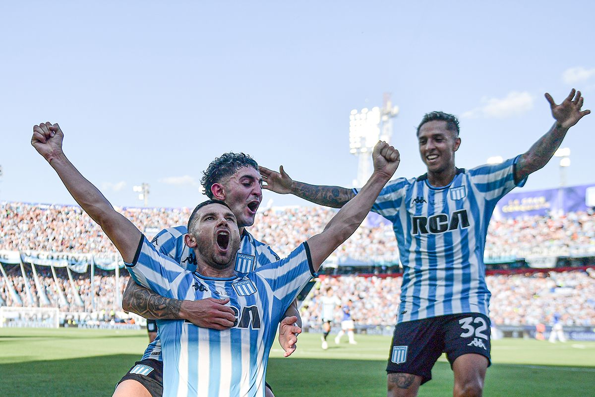 Racing campeón de la Sudamericana