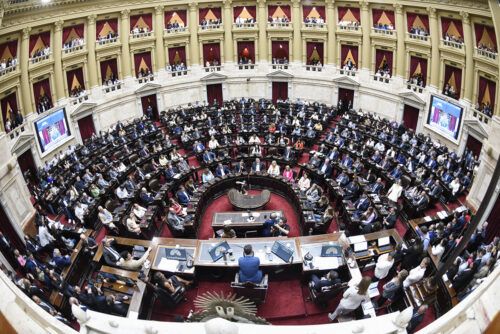 En Diputados insisten en que funcionarios brinden explicaciones sobre el plan nuclear