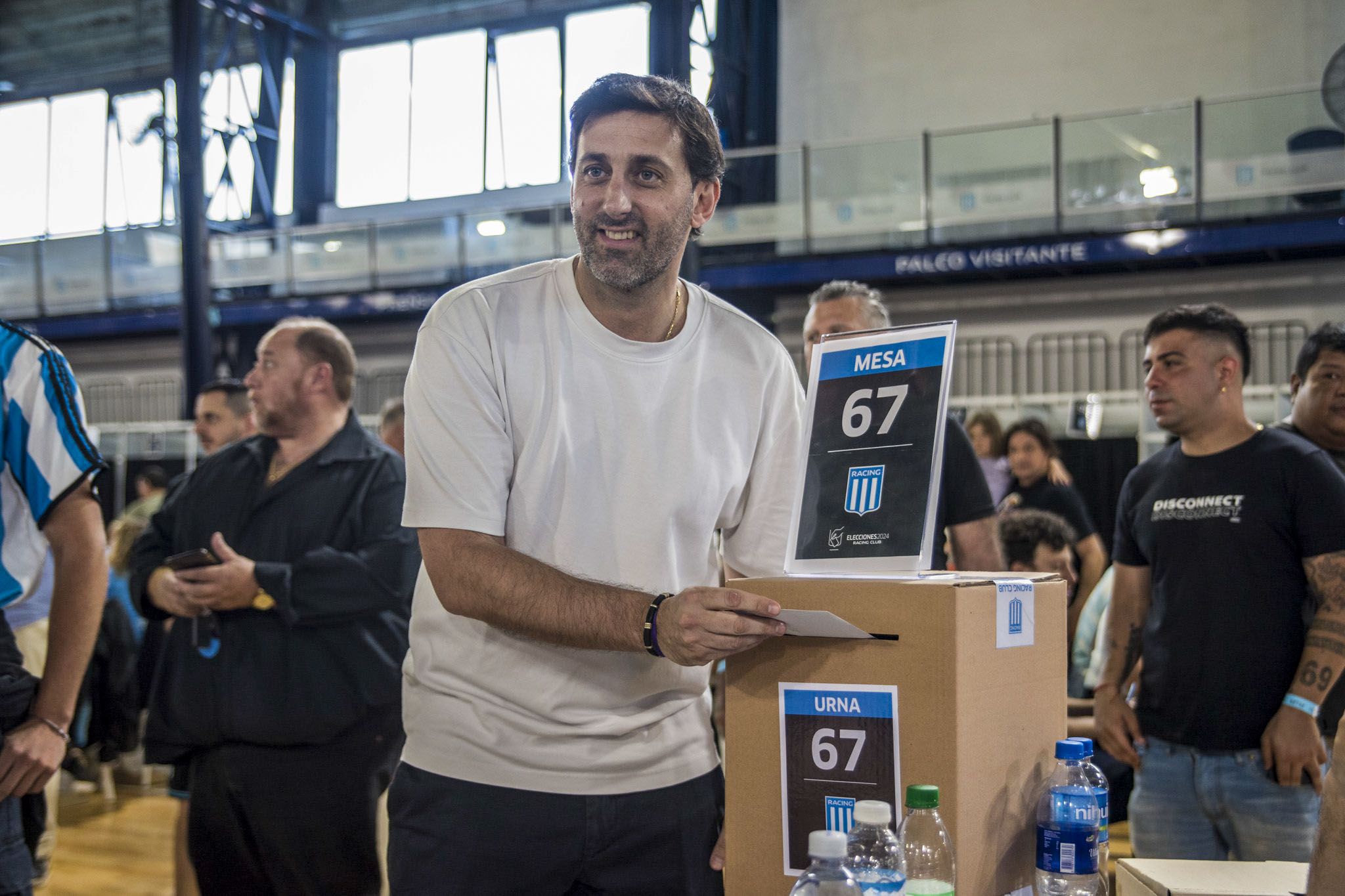 Diego Milito ganó las elecciones y es el nuevo presidente de Racing