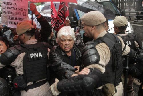 En la motosierra de Javier Milei la casta fueron los jubilados