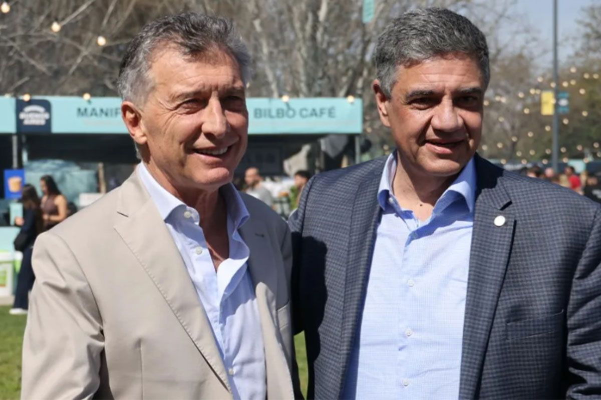  El PRO cierra filas ante la avanzada libertaria: Macri sumó a Santilli a la mesa chica y a Vidal como jefa de campaña