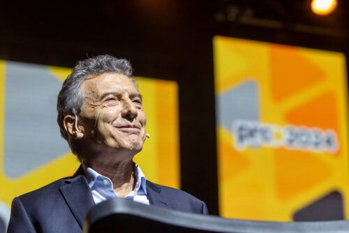 Macri cercado entre el estado asambleario del PRO y el silencio de Milei