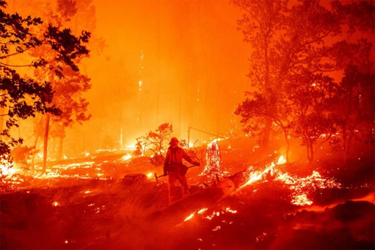 California en emergencia por incendios forestales