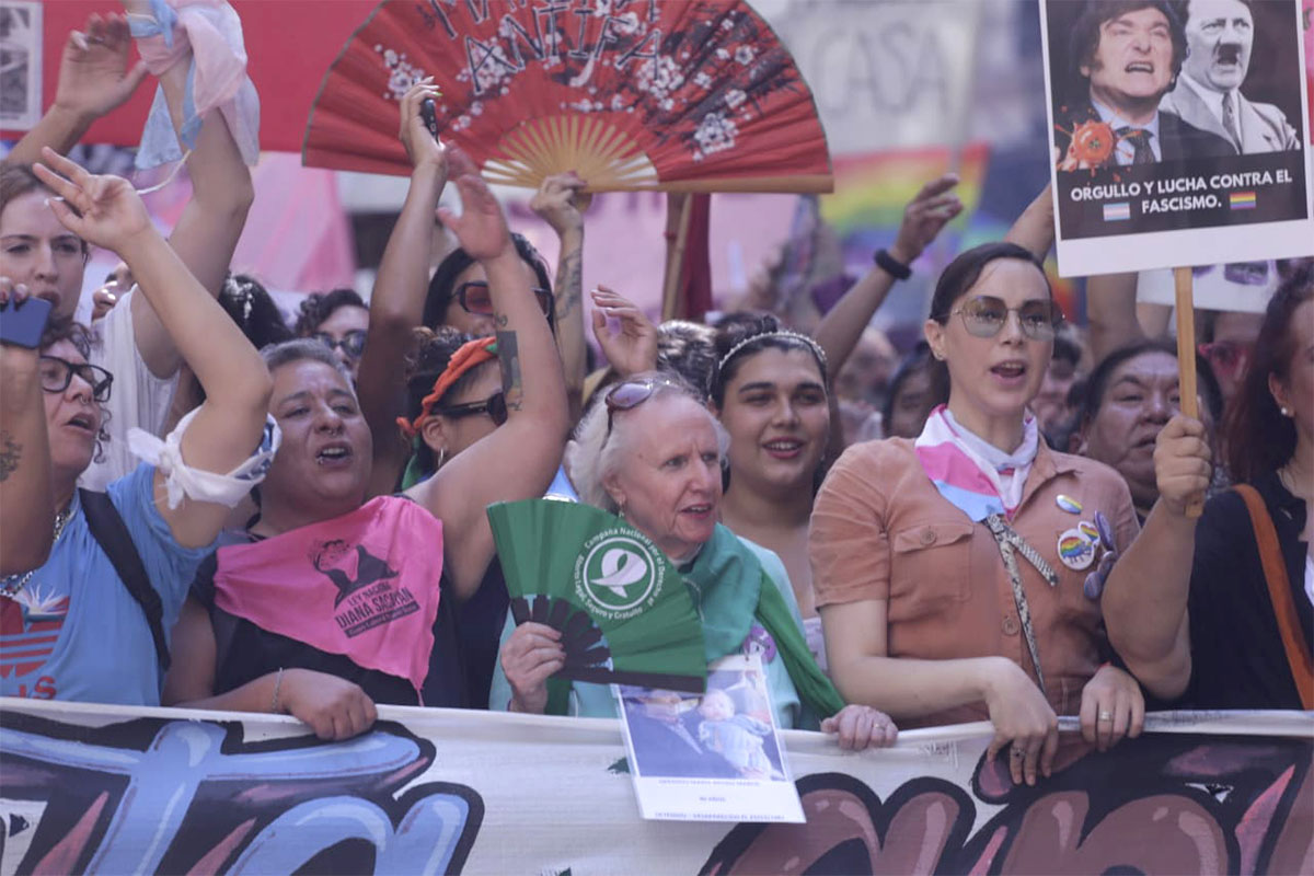 La Marcha Antifascista: resistencia social frente a la retórica de Milei y la amenaza al Estado de derecho