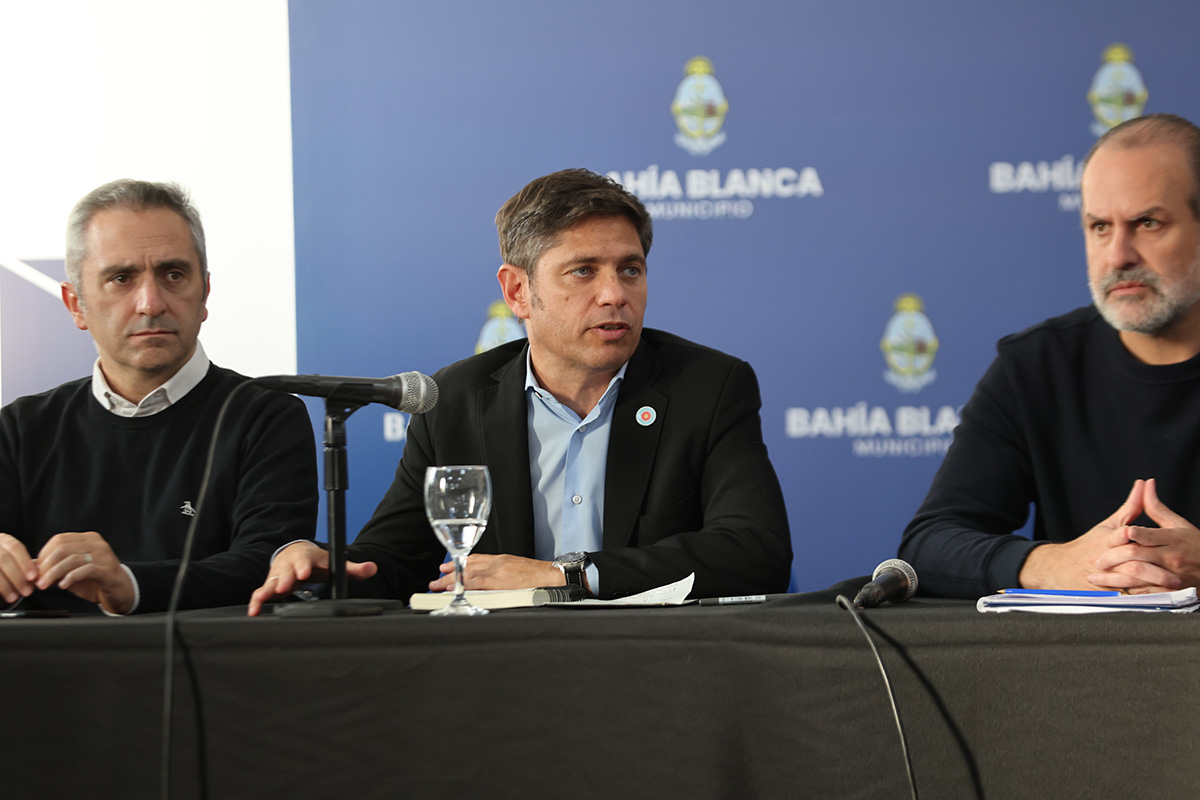 Kicillof anunció $273 mil millones para Bahía Blanca y le pidió a Milei que una parte del crédito del FMI se use para la ciudad