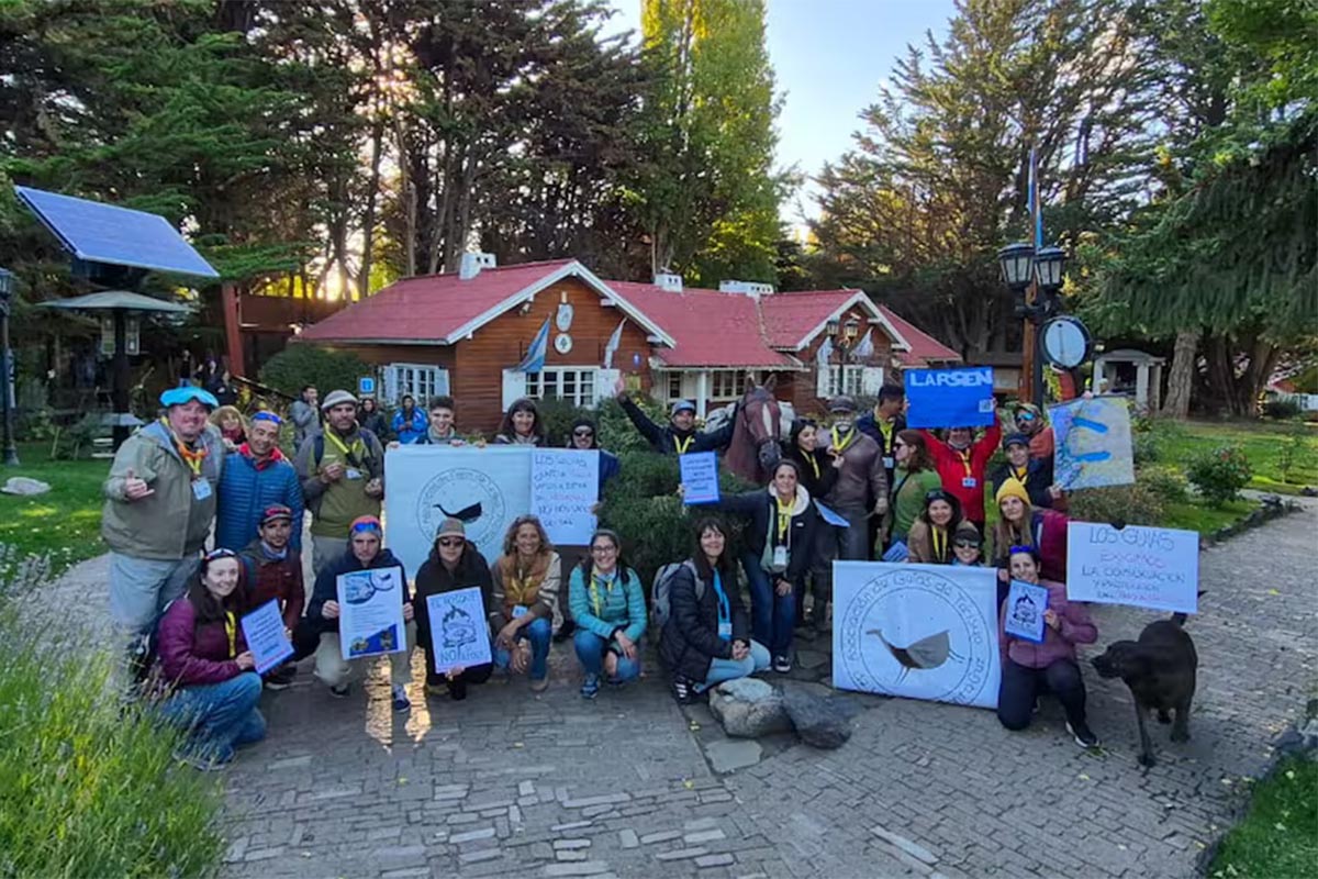 Desregulación, desprotección y despidos: repudian la decisión de sacar guías de Parques Nacionales